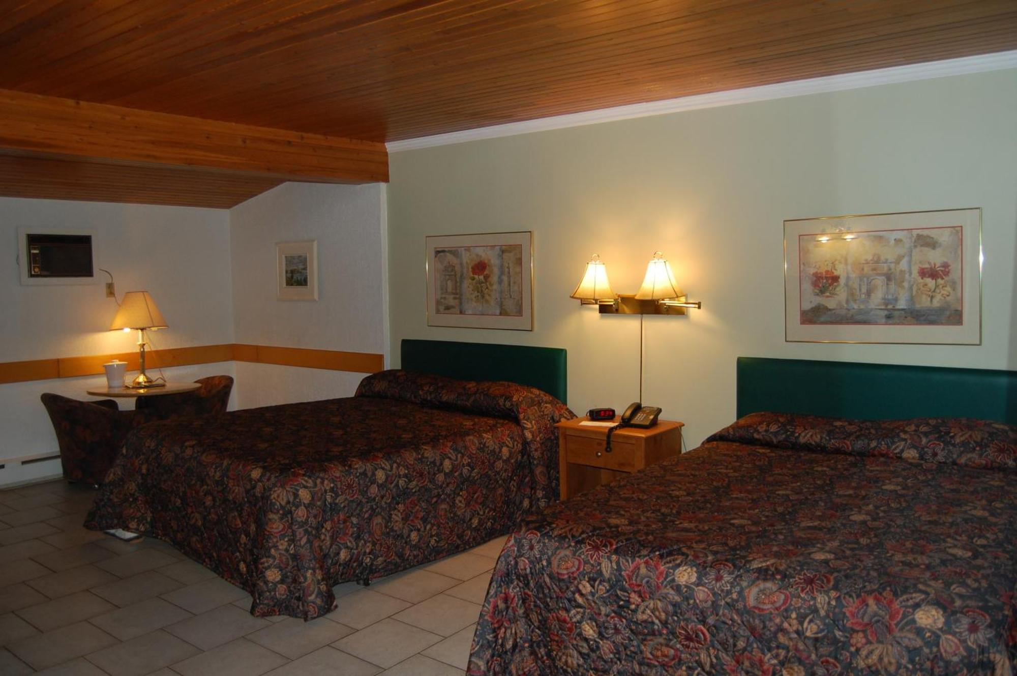 Auberge Godard Nominingue Room photo